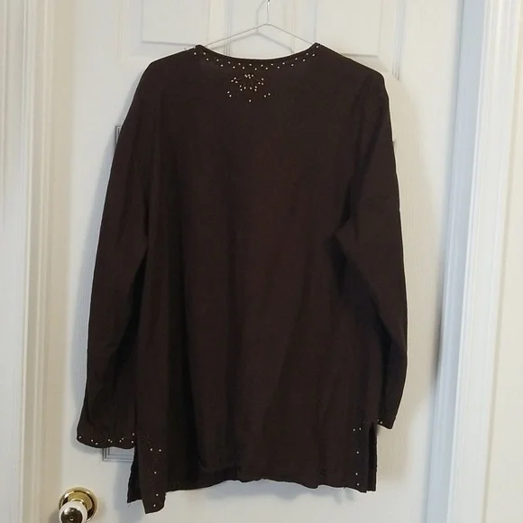 Tunic - Picture 2 of 6